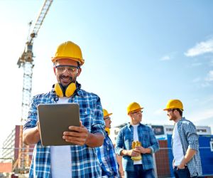 Numărul autorizaţiilor de construire pentru clădiri rezidenţiale, în scădere cu 3,6%